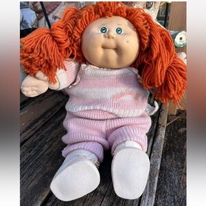 Cabbage Patch Kids Girl Doll Red Hair Green Eyes Dimple Pink Outfit Vintage 80s